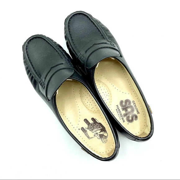 SAS Classic Black Slip On - Picture 5 of 11